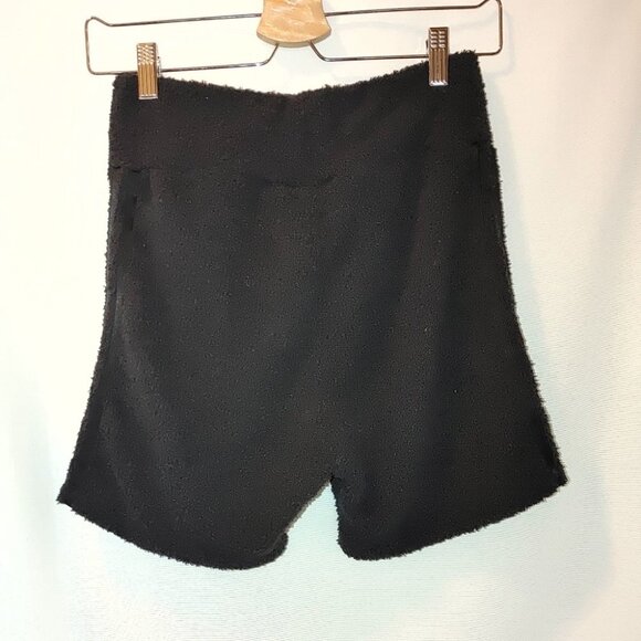 Adidas Originals LOUNGeWEAR SHORTS KNIT BIKE SHORTS Black Fleece XS NEW - Picture 3 of 10